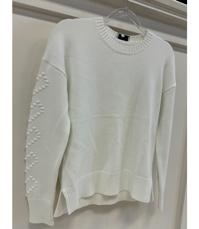 Intarsia heart sleeve crew