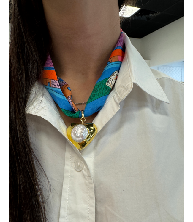 Twilly with heart pendant