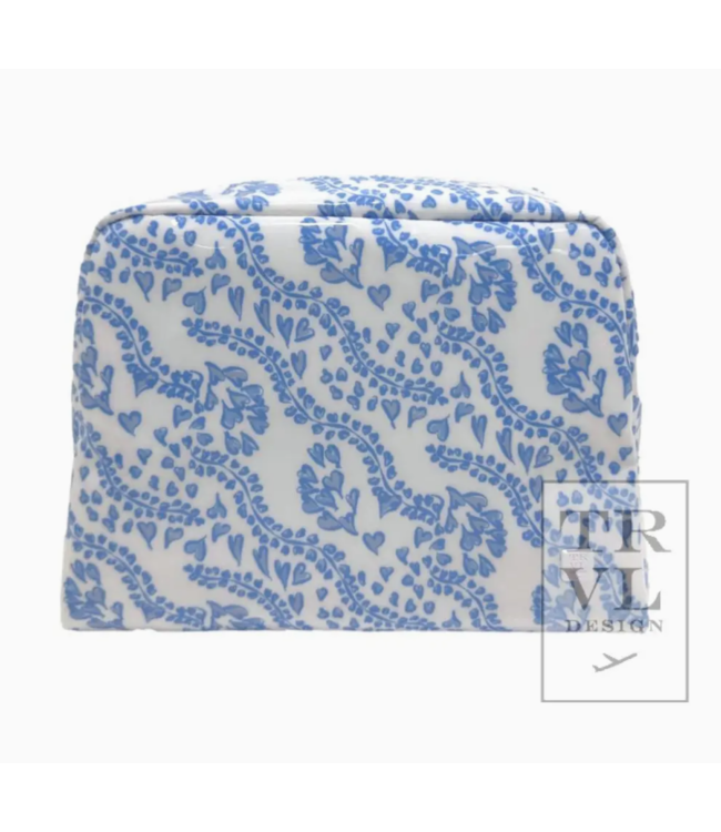 TRVL design luxe gloss wash bag