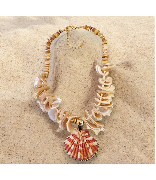 Bijoux Envie Seashell Necklace  N4382