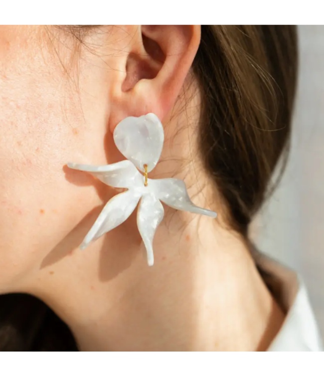 Spiffy & Splendid Jasmine Earring- Pearl Summer Flower- JASM1015