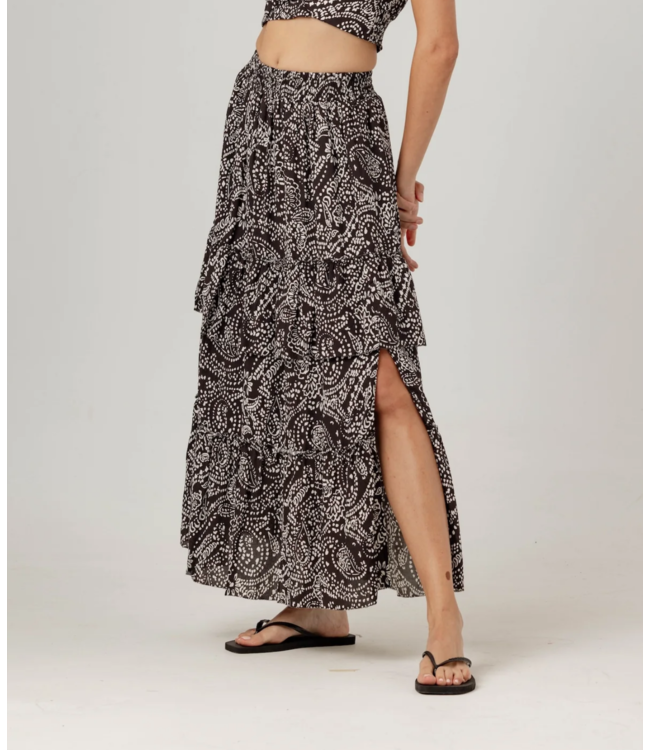 Sundays 25-22-068 Yara Skirt