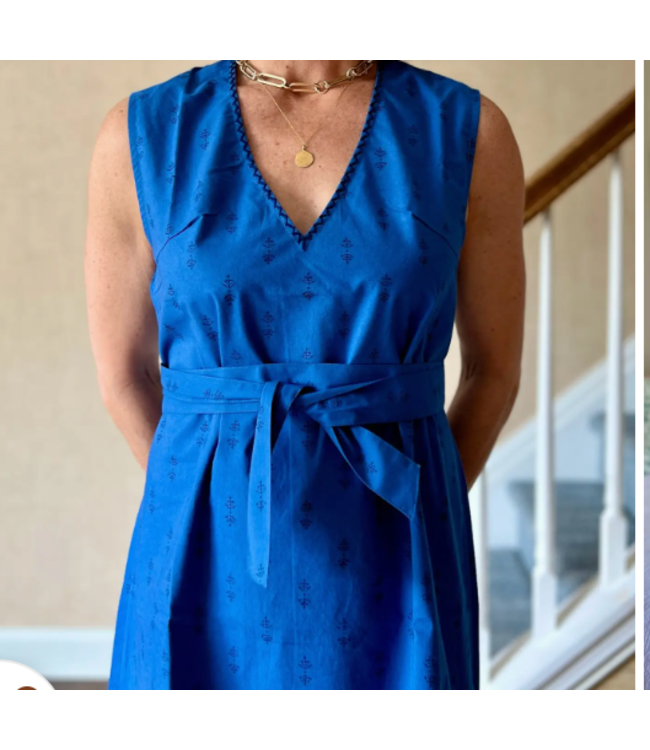 Beastly Threads Royal Blue Staghorn Sleeveless Shift Dress