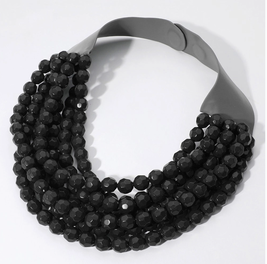 Chunky beaded layered necklace faux leather neck magnetic- BLACK