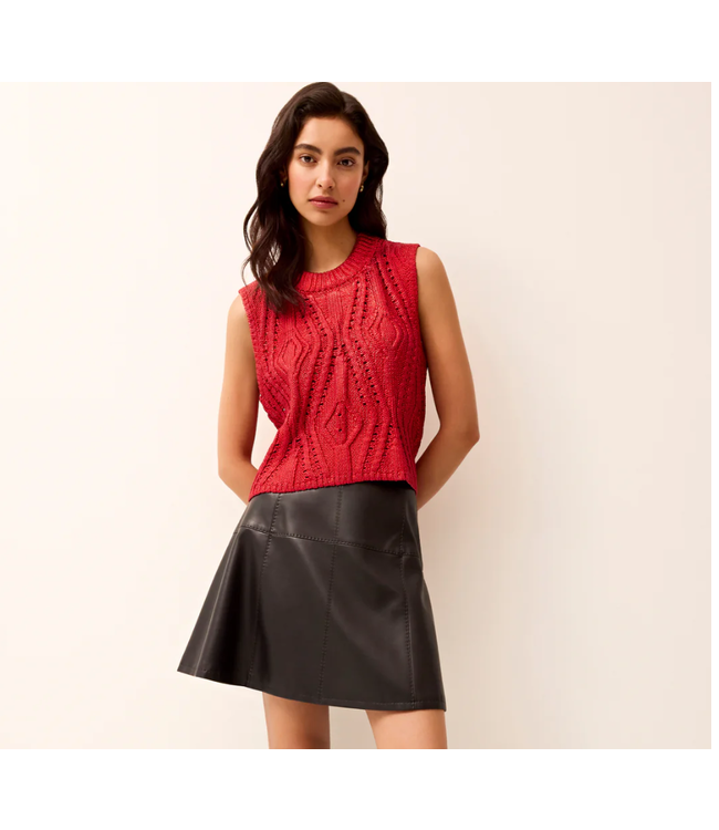 Marie Oliver McGuire Top 572T-235-108