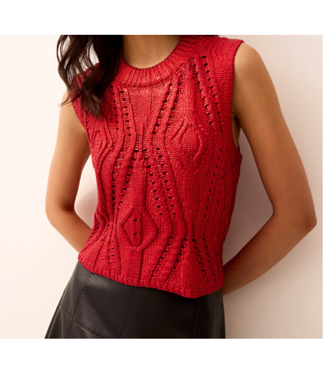 Marie Oliver McGuire Top 572T-235-108