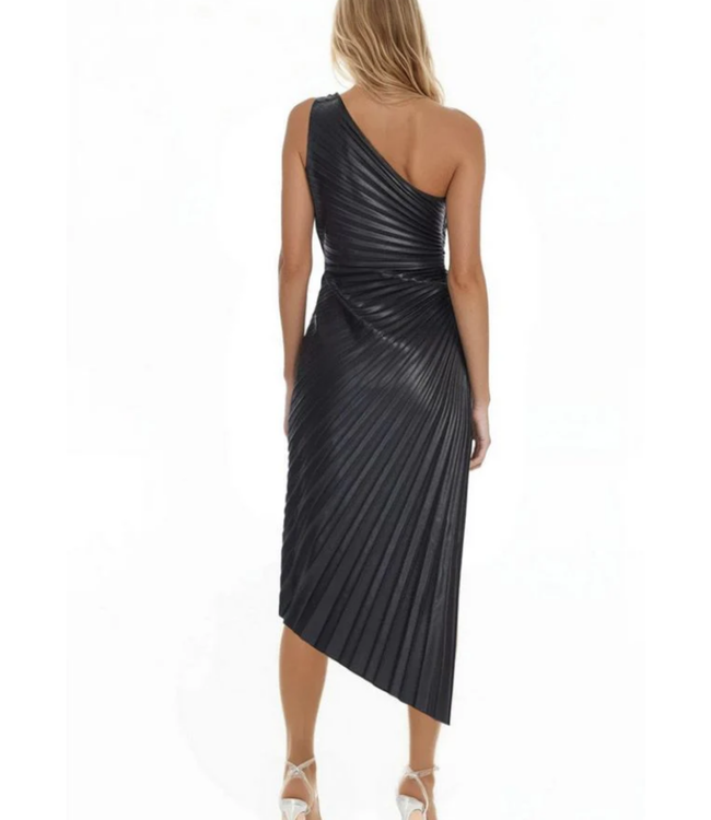 Badgley Mischika asymmetrical pleated dress #mk5103
