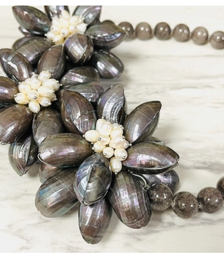 Anita K Anita K Wired 3 Shell Flower Statement Necklace w/ Jade - SN 316