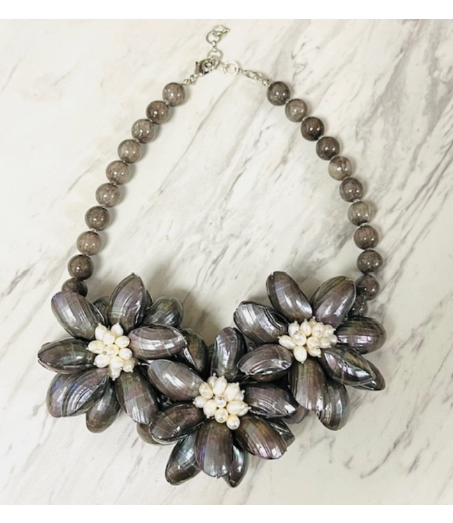 Anita K Wired 3 Shell Flower Statement Necklace w/ Jade - SN 316