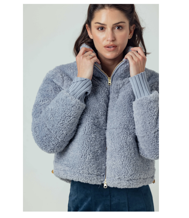 Sundays #197 Bobbi Jacket