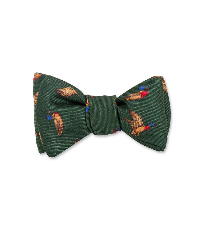 Green Bridgewater Ducks Bow Tie - B5797