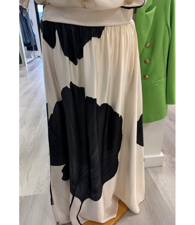 Anonyme Leaf Skirt #086