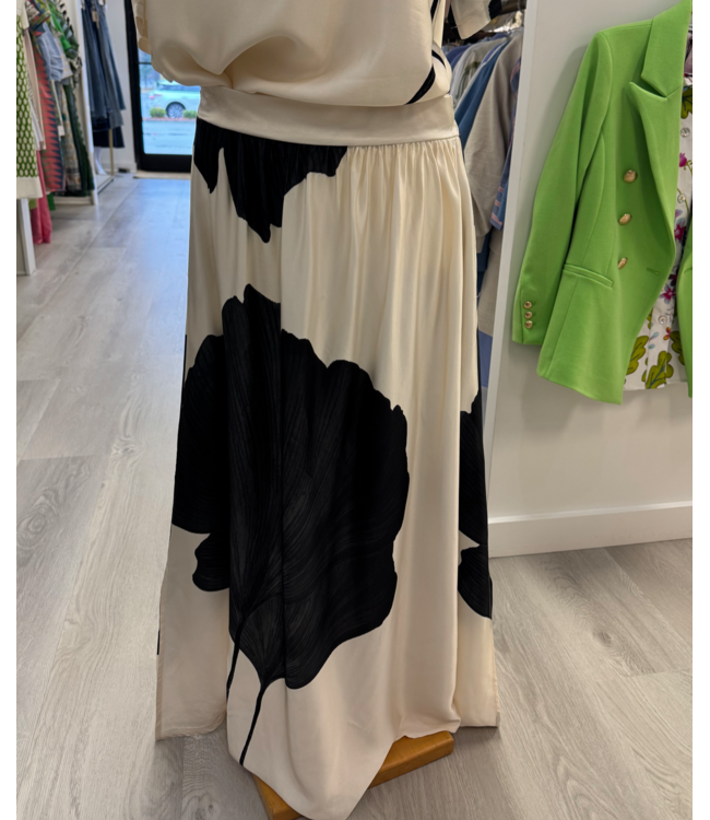 Anonyme Leaf Skirt #086