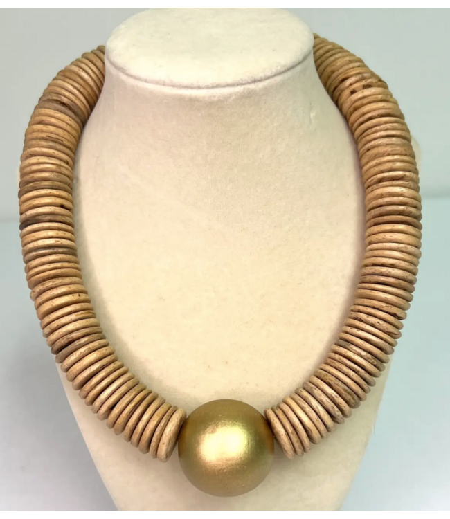Merritt Millie Coconut Shell Necklace w Gold Bead
