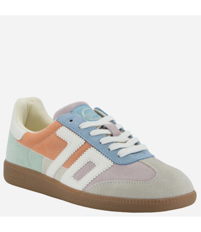 Back 70 Squid Sneaker