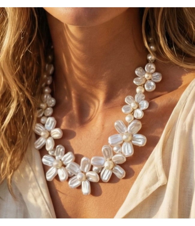 Bijoux Envie #N4451 Flower Collar Pearl Necklace