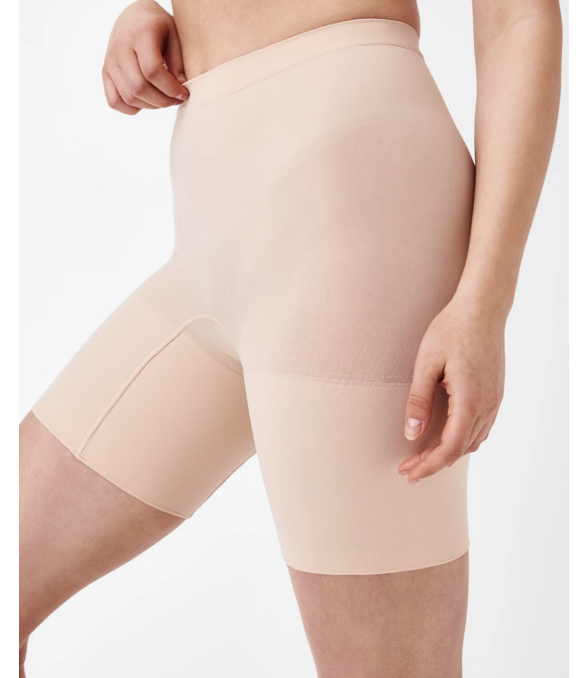 Spanx Mid- Thigh Short #10397R