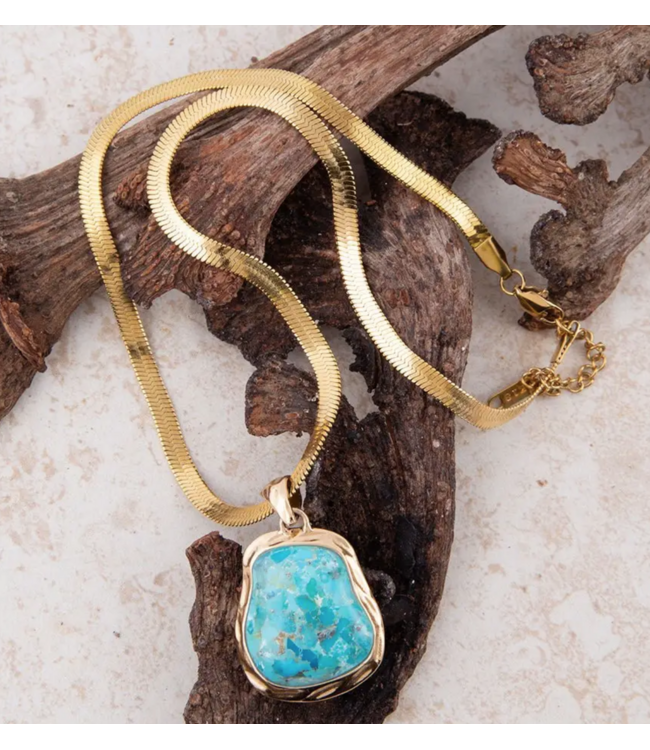 Barse Jewelry Baron Snake Chain Turquoise Necklace