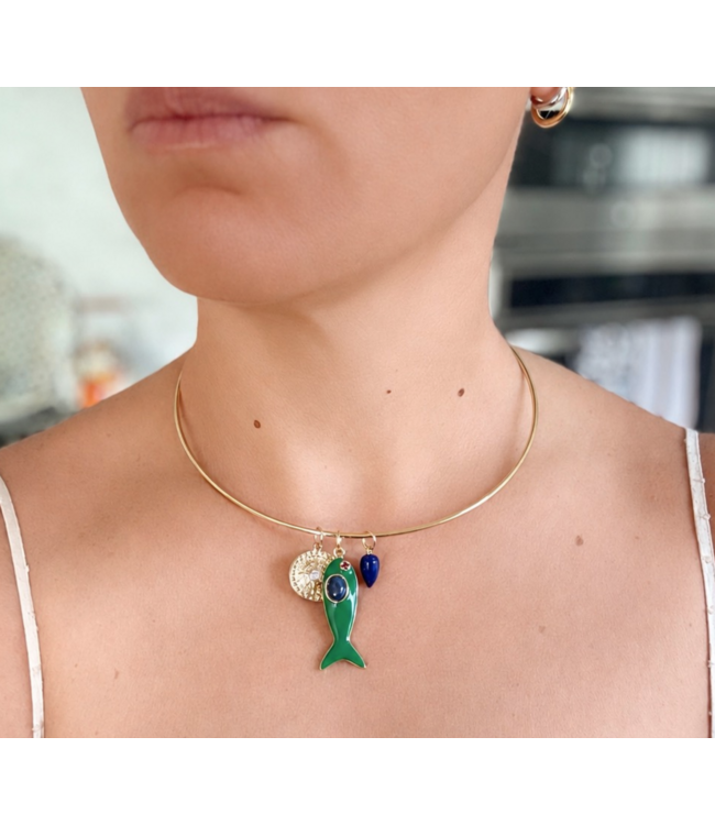 Christina V 2MM Wire Collar