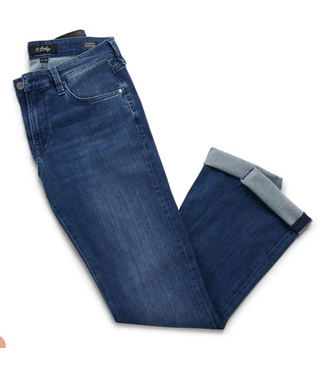 34 Heritage Courage Straight Leg Jeans