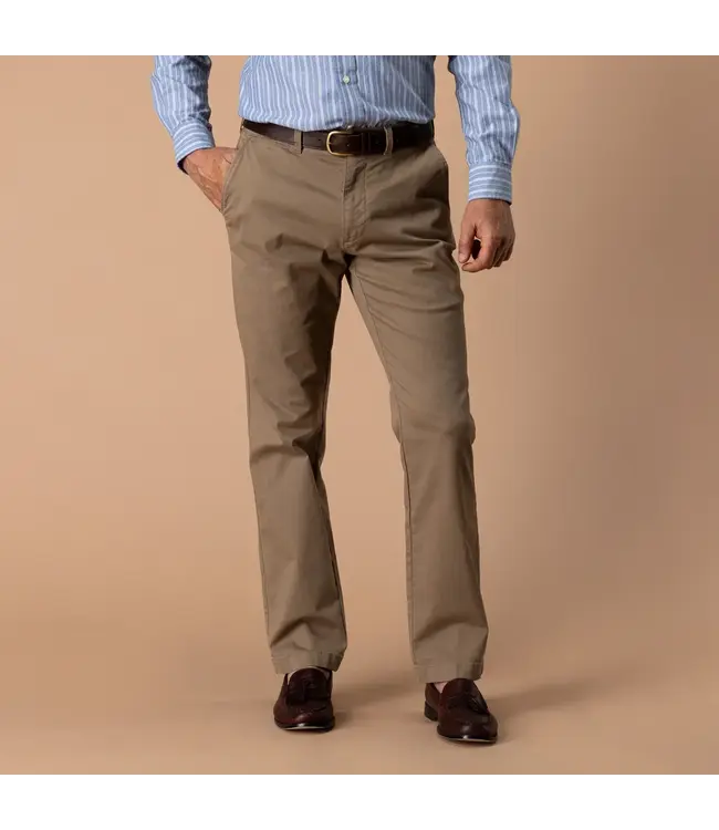 Classic Fit Gold School Chino