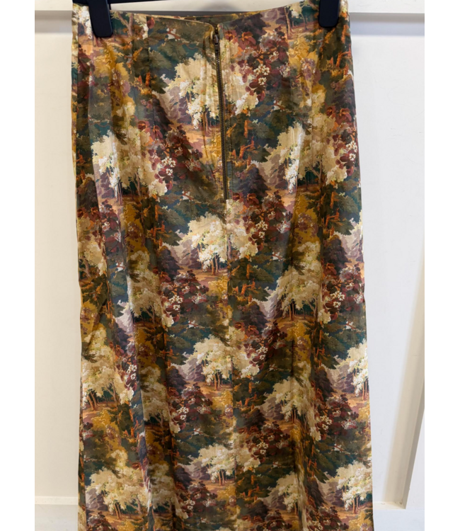 Love The Label Skirt #8136