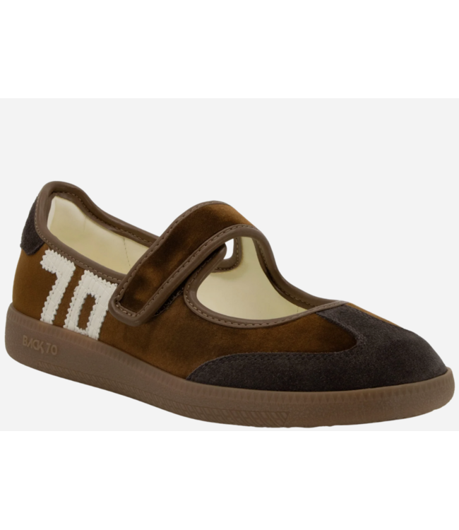 Back 70 Aya Sneakerina