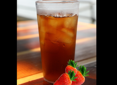 Strawberry Balsamic Pepper Iced Tea