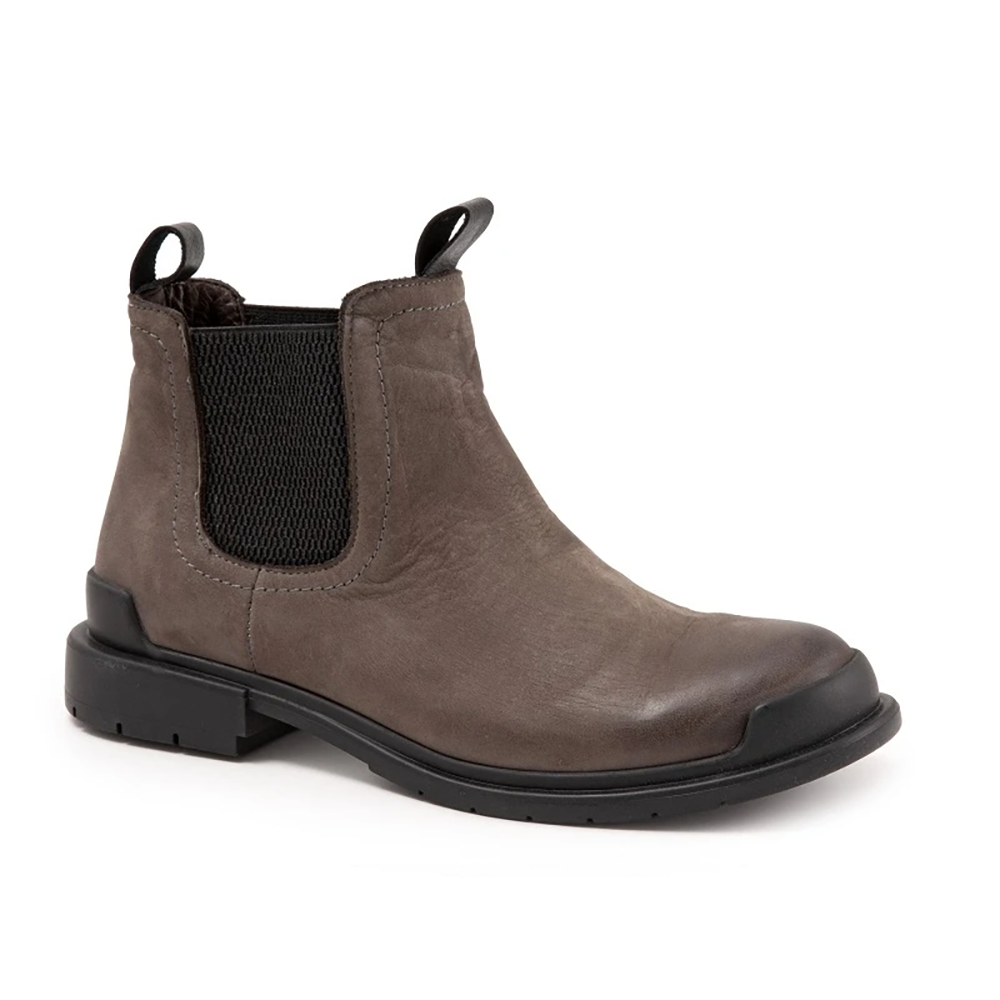 bueno chelsea boots