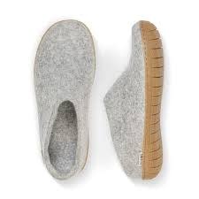 Shoe with Natural Rubber Sole