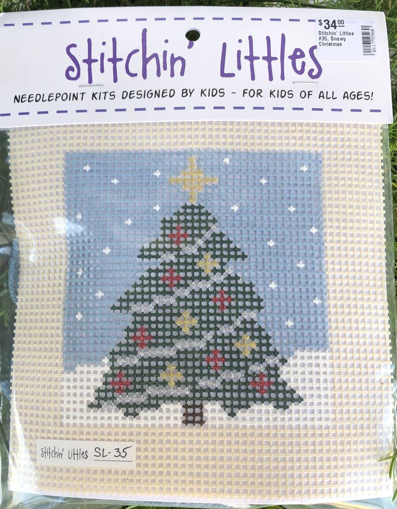 Stitchin' Littles #35, Snowy Christmas