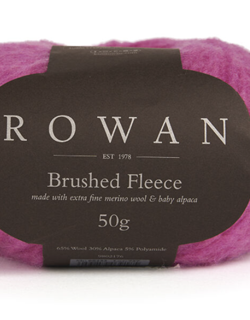 Rowan Brushed Fleece 284, Coralline