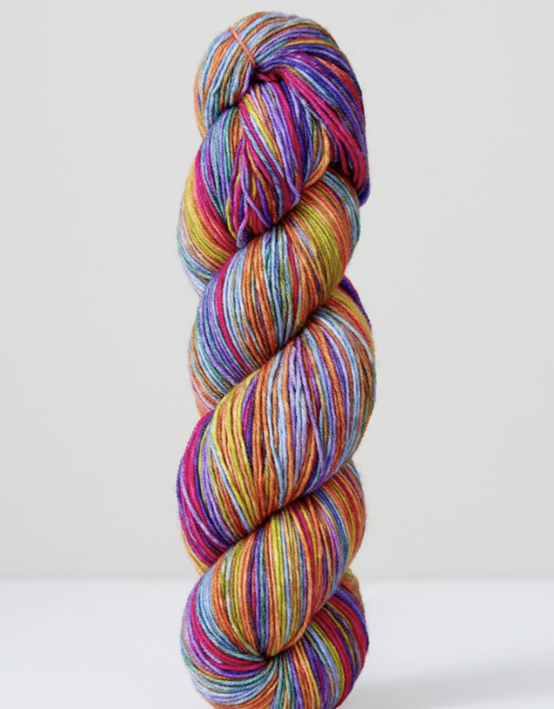 Urth Uneek Fingering 3024, Blue Rainbow