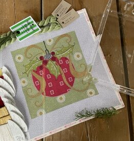 ditto #123 Ornament with Ribbons (13M)