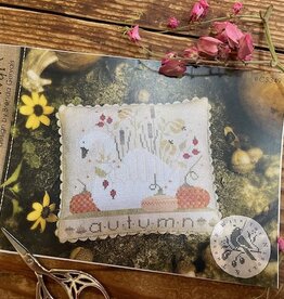 Country Stitches - CS349 Autumn's Swan