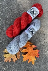 Pressed Flowers Cowl Kit - Red & Grey Koigu Jasmine
