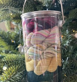 Koigu - Paint Can,  Home for the Holidays