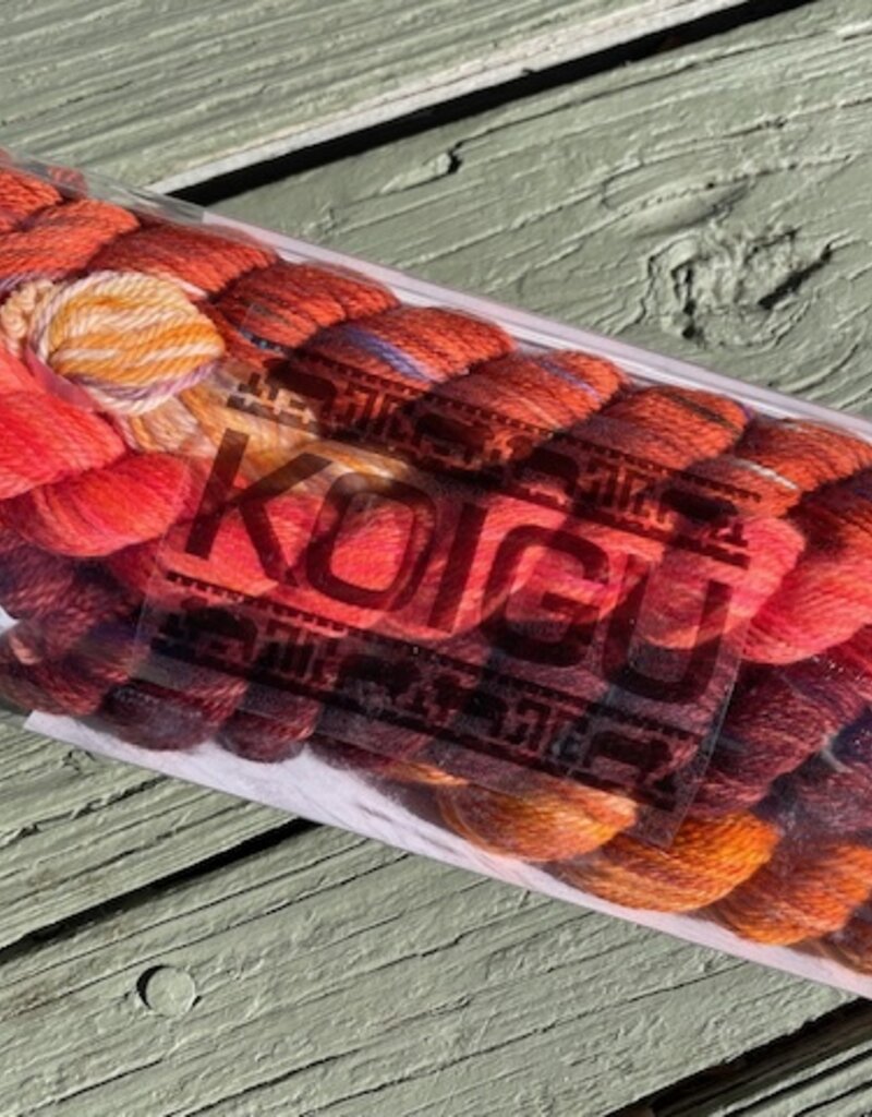 Koigu - Jasmine Watercolor Cowl Kit, Mumsy