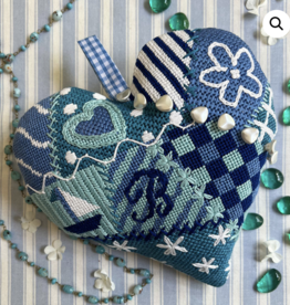 Glorafilia - GL5027 Blue & White Heart Kit   (14M))      8" square