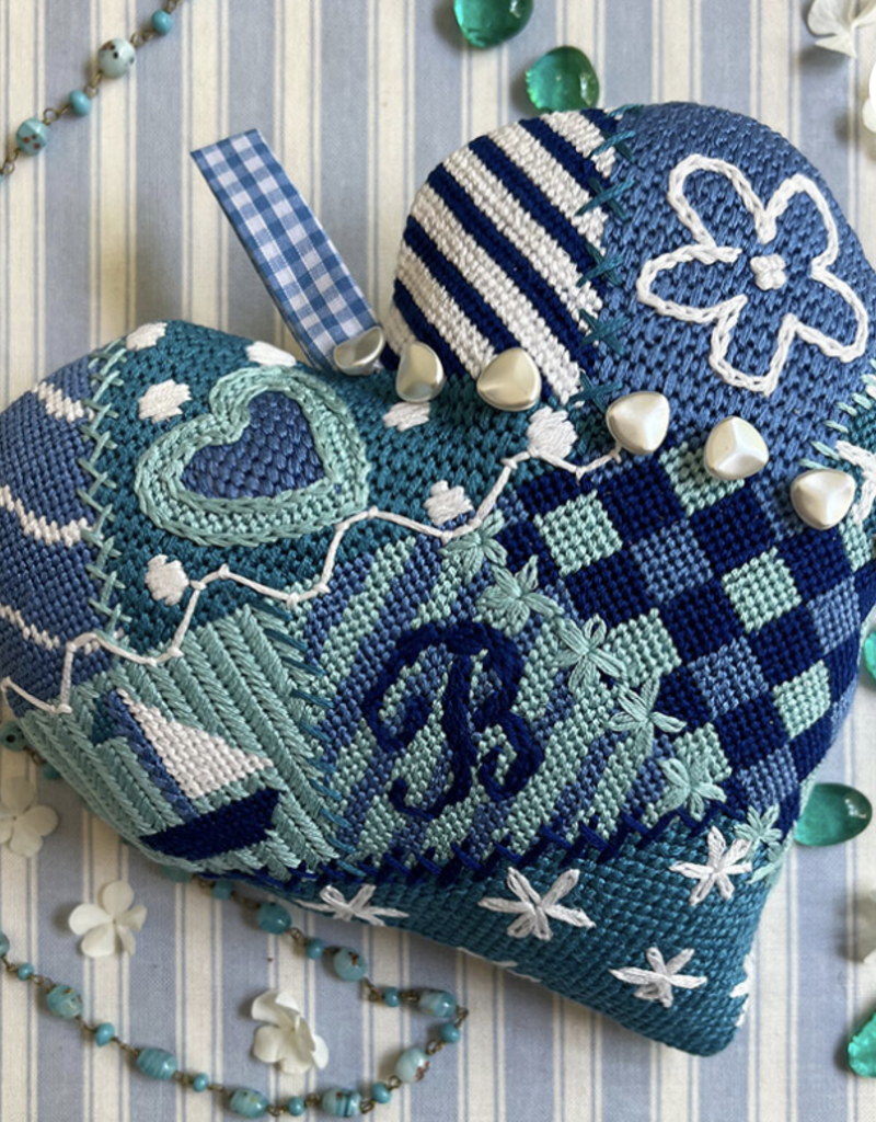 Glorafilia - GL5027 Blue & White Heart Kit   (14M))      8" square
