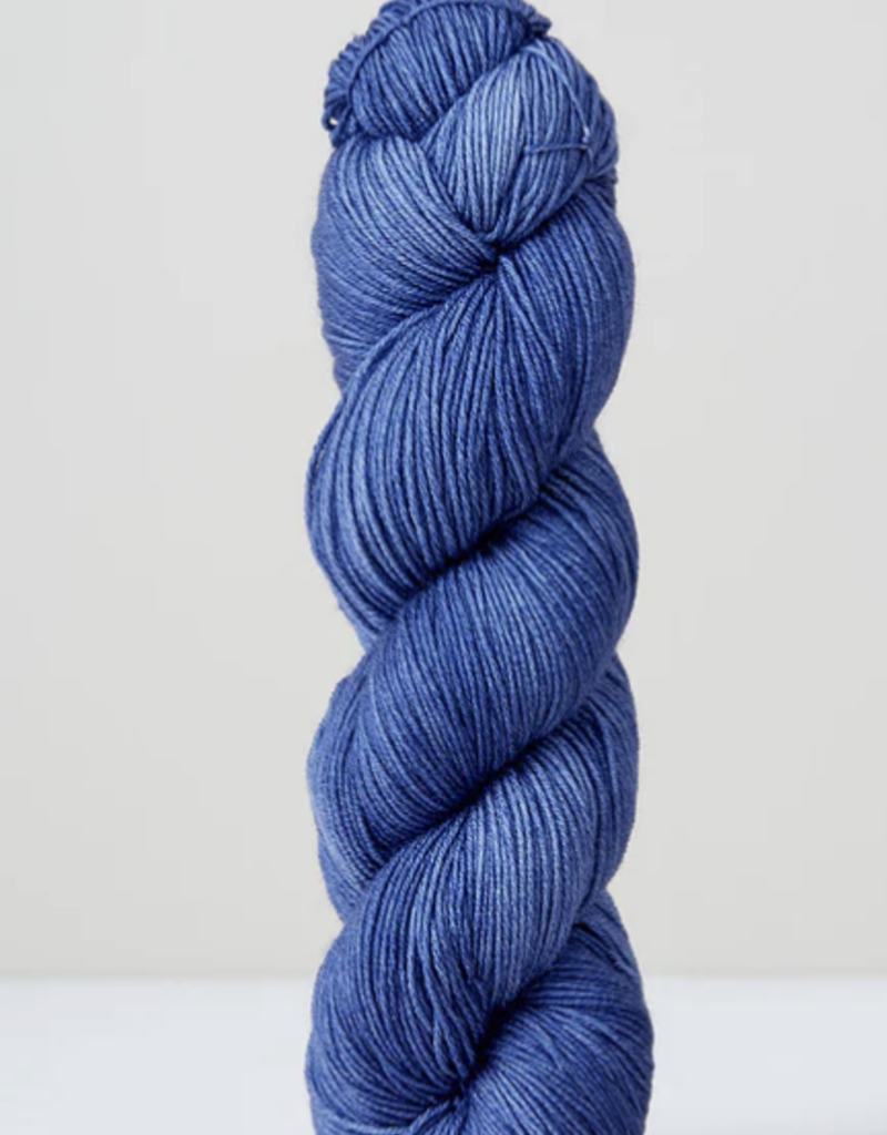 Urth Harvest Fingering, Cosmic Purple Carrot