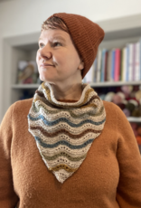 Simply Shetland Voar Neckerchief Kit #4