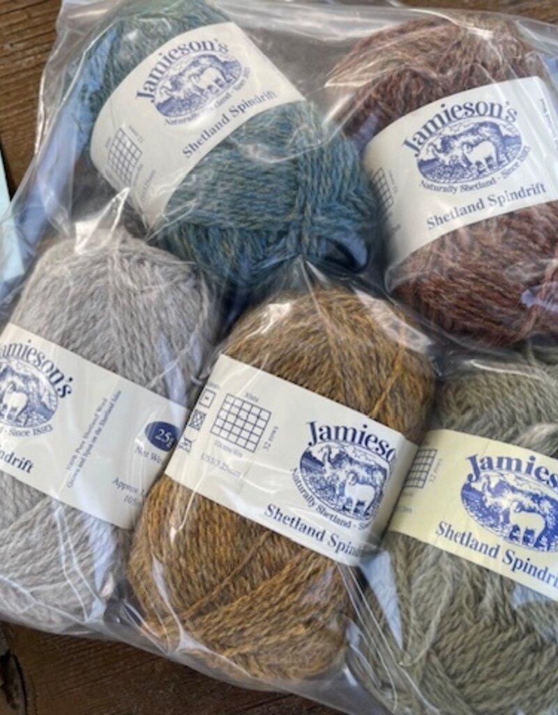 Simply Shetland Voar Neckerchief Kit #1