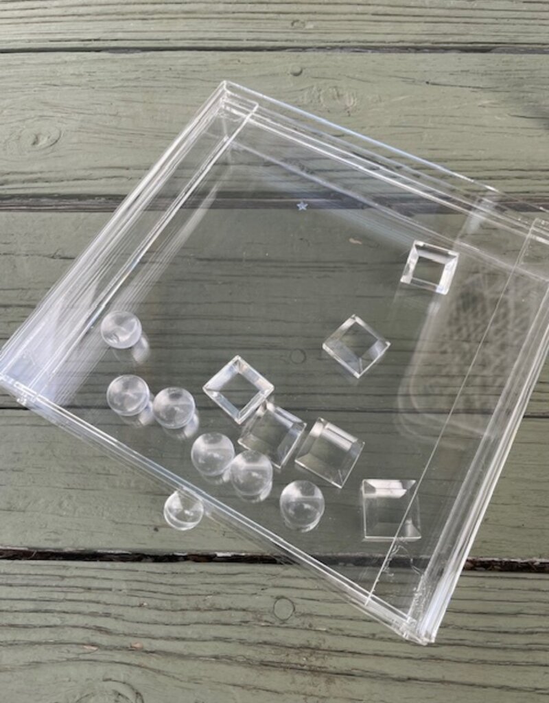 COL 585 - Lucite Tic Tac Toe Chest