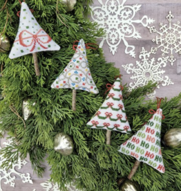 Liz Mathews - Festive Mini Trees