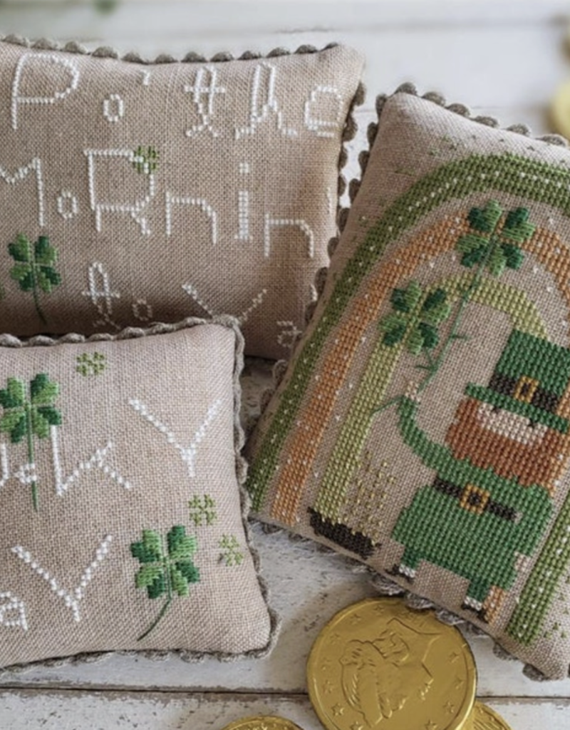 Country Stitches - CS308 O Lucky Day