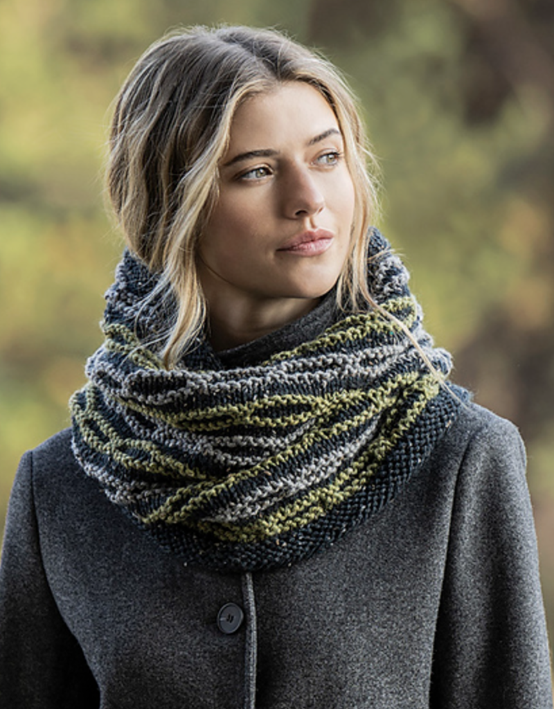 Blue Sky - Chain of Lakes Cowl