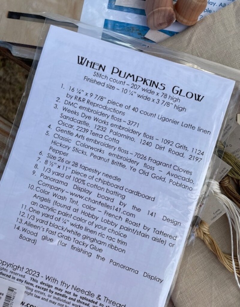 Country Stitches - CS331 When Pumpkins Glow
