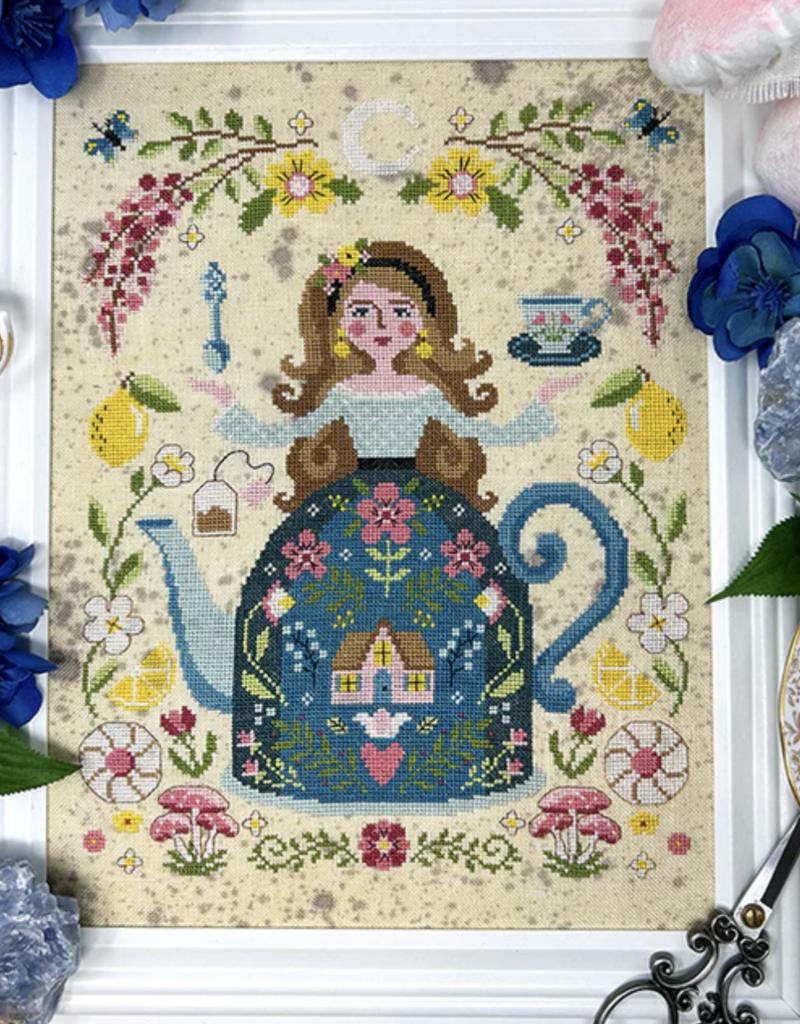 Tiny Modernist - The Tea Goddess