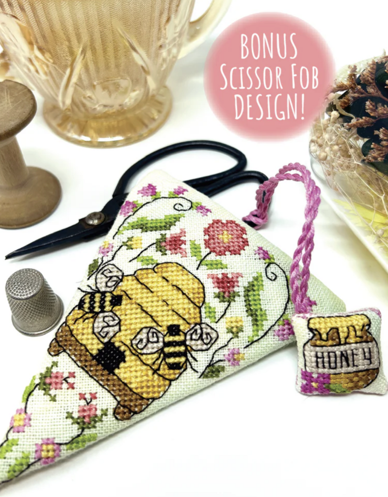Tiny Modernisty - Beehive Scissors Case